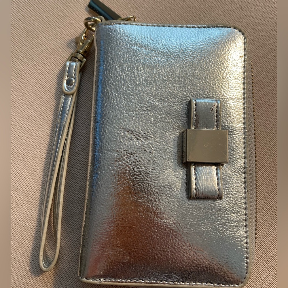 3/$20 Silver wristlet